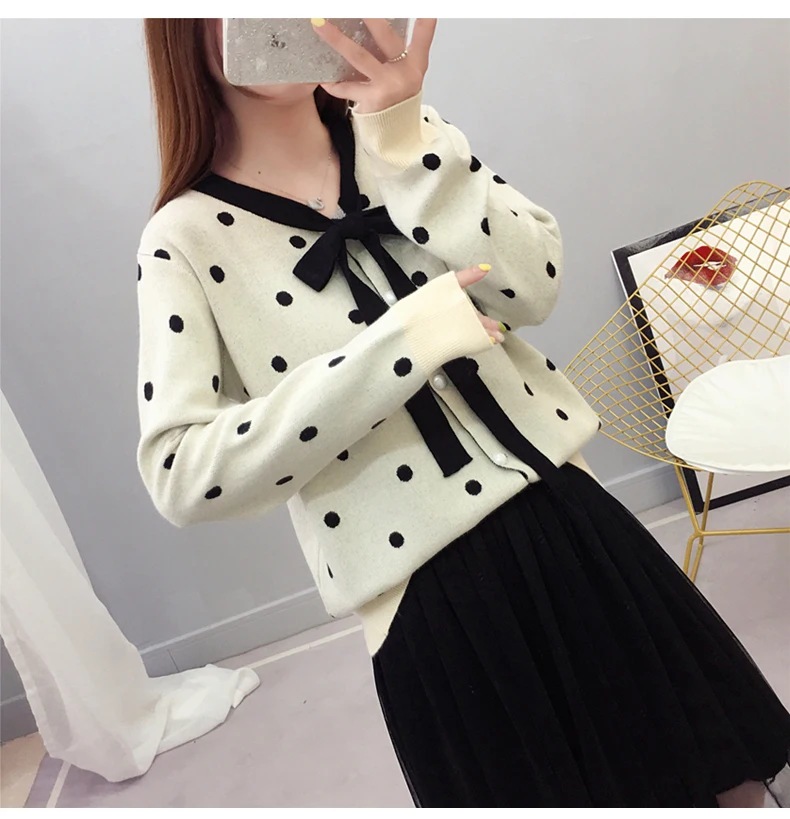 Свитер женский вязаный с v-образным вырезом в горошек бантом 6575 50 |