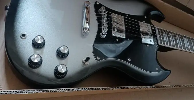 

SG электрическая гитара G400 Белый Цвет Серебристый Фиолетовый Цвет палисандр фингерборд Бесплатная доставка