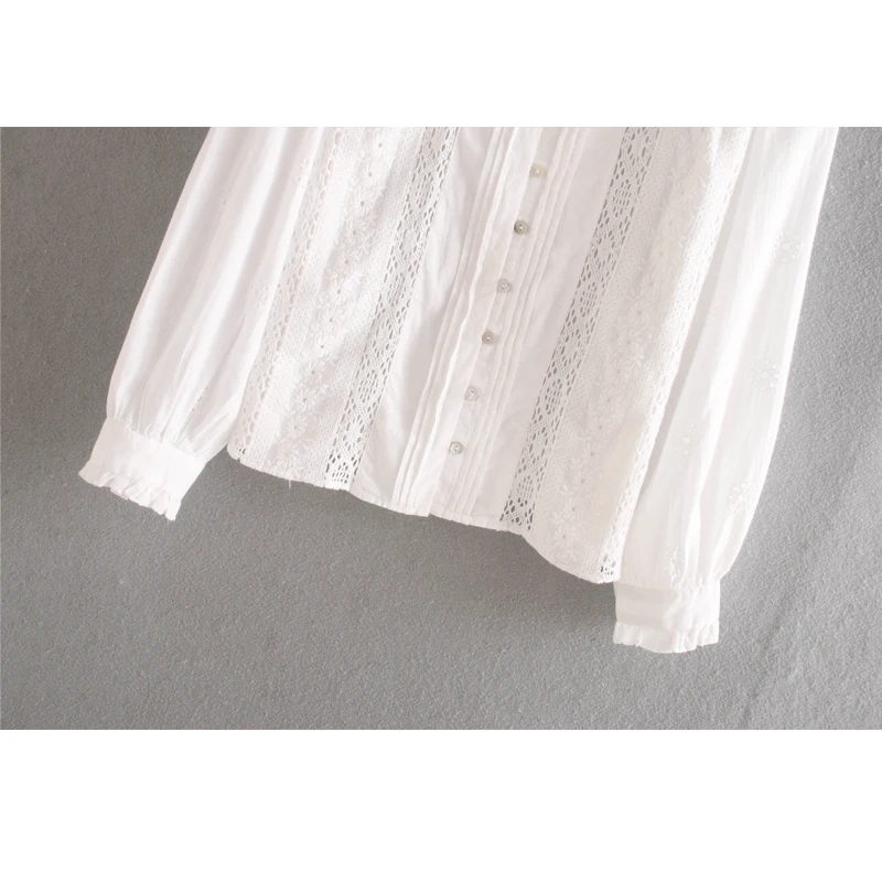 

2020 Fall Women's Long Sleeve Lapel Shirt Female Fashion Cultivate One's Morality Versatile Hollow Embroidery White Agaric Shirt