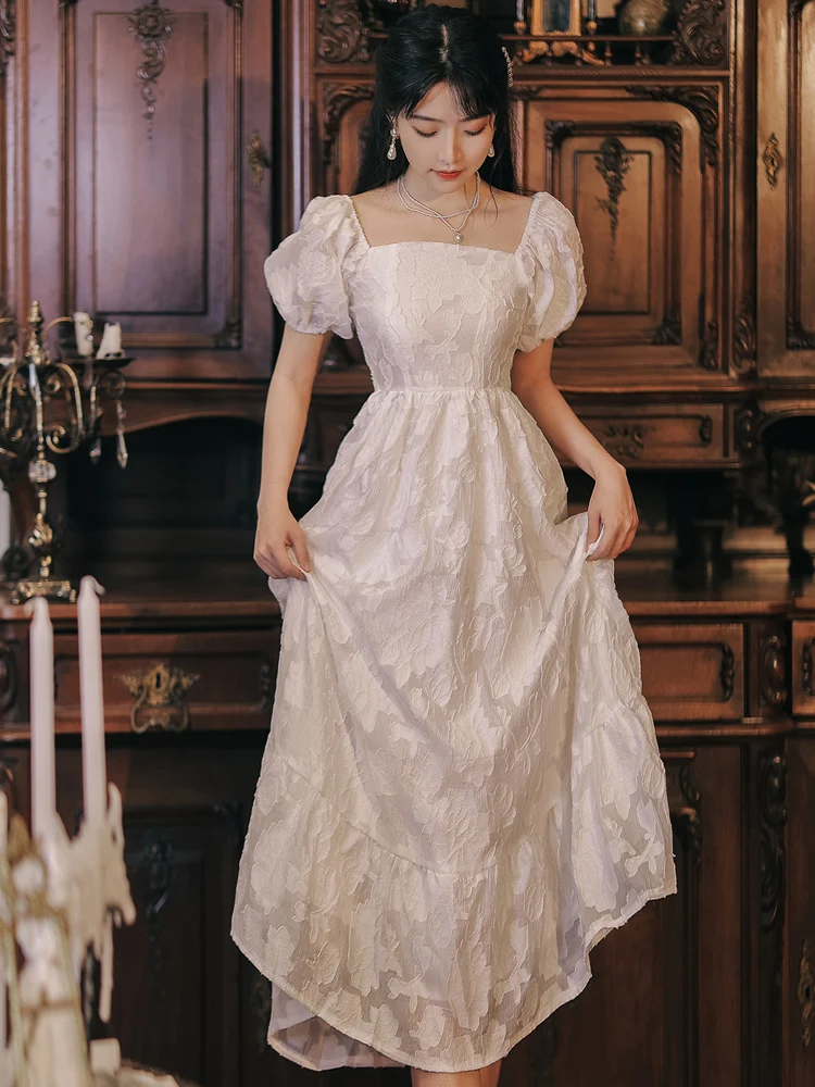 

Женское жаккардовое платье, белое платье с французским пышным рукавом и квадратным вырезом, откровенное эксклюзивное летнее платье в стиле...