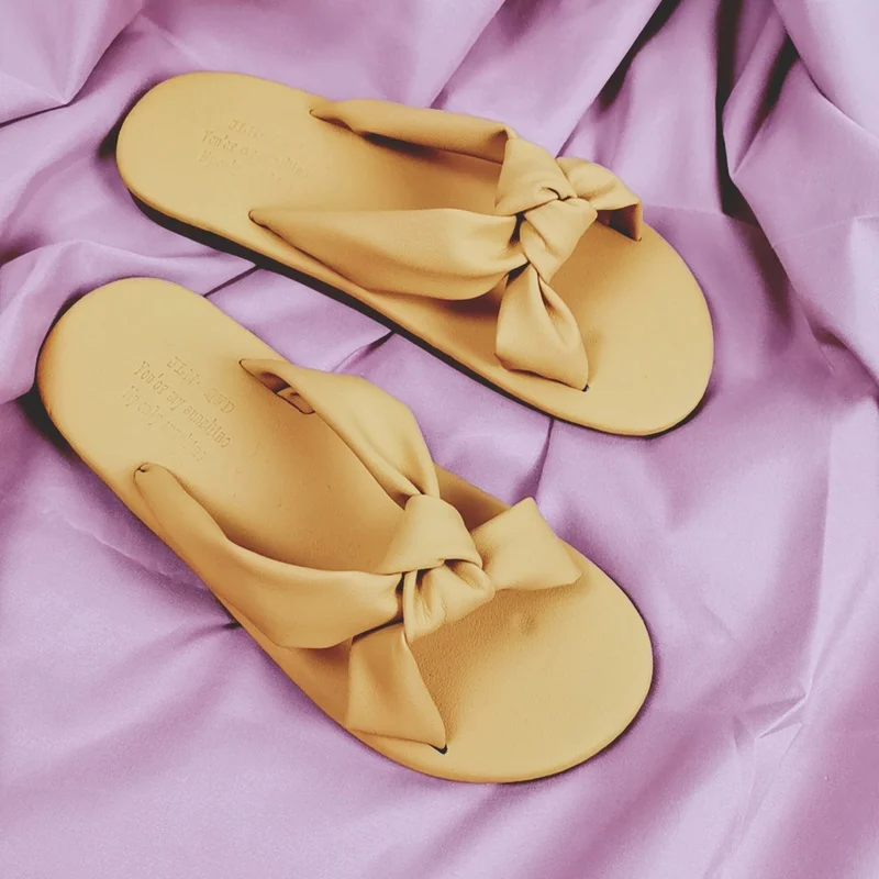 

Slippers Casual Shoes Slides Low Slipers Women Luxury Summer Rubber Flat Soft 2021 Rome Leisure PU Fabric Shoes Women Slippers