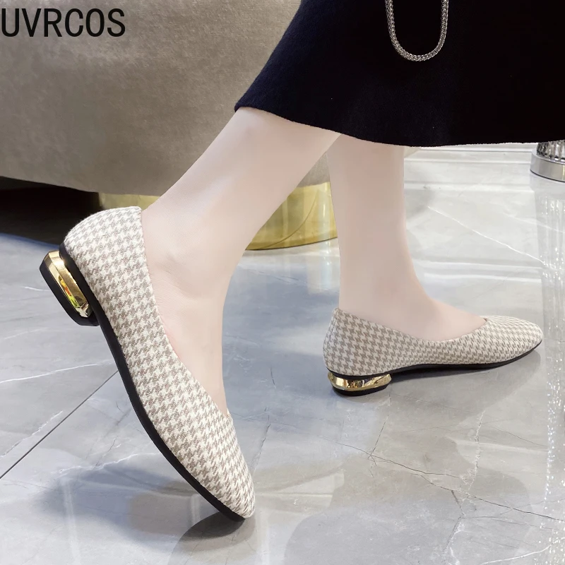 

Fashion New Women's Single Shoes Vamp Color Matching Trend Wild Small Fresh Outdoor Shallow Mouth Women's Flat Shoes 2021