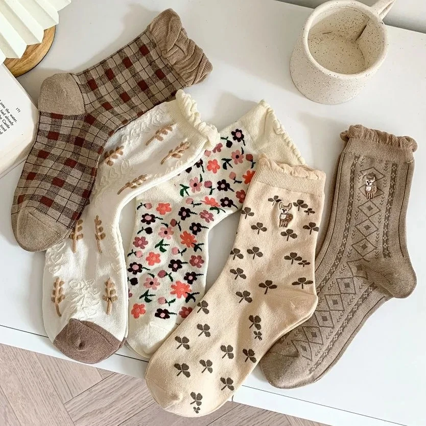 

3 Pairs/Lot Women Fashion Autumn Winter Color Lace Socks Simple Versatile Japanese Cotton Socks For Girls Lolita Student Socks