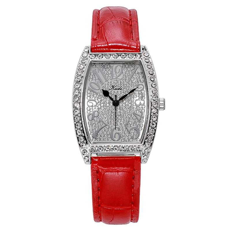 

Часы женские кварцевые с кожаным ремешком, стразы