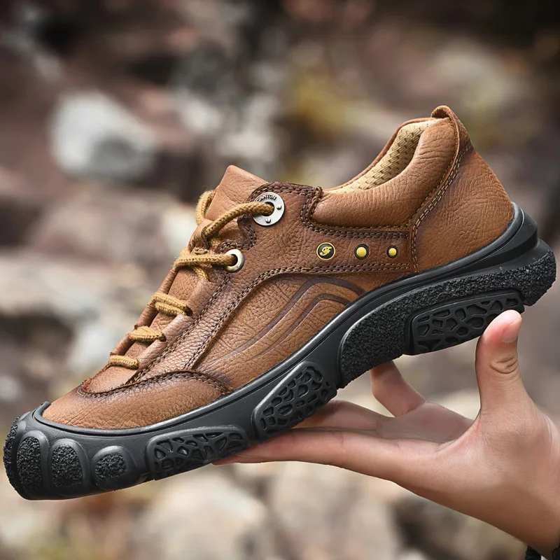 

Men's Climbing Shoes Genuine Leather Wear-resistant Oxford Shoes Outdoor Hiking Non-slip Casual Shoes Retro Fashion Men Shoes