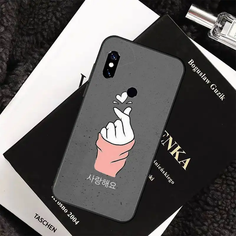

Korean Finger Heart Love Phone Case For Xiaomi Redmi 4x 5 plus 6A 7 7A 8 mi8 8lite 9 note 4 5 7 8 pro