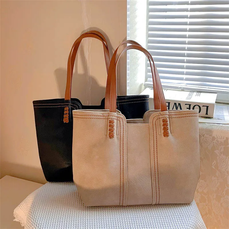 

Commuter Tote Bag Female Texture 2021 Autumn and Winter New Fashion High-capacity College Student Class Shoulder Bag Niche Wild