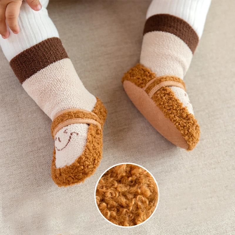 

Baby Non Slip Leather Soles Sock Shoes Newborn Infant Girl Boy Winter Coral fleece Thick Warm Long Floor Sock First Walker Shoes
