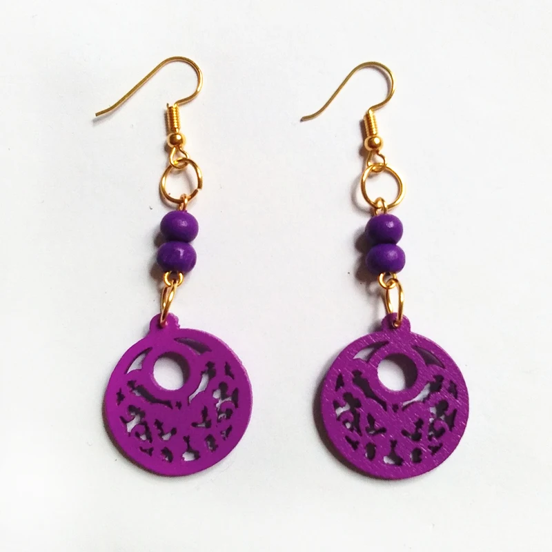 

Cute 7 CM Small Flower Wooden Beads Drop Earrings Clip Earrings Romantic Party Gifts For Women Girls Jewelry