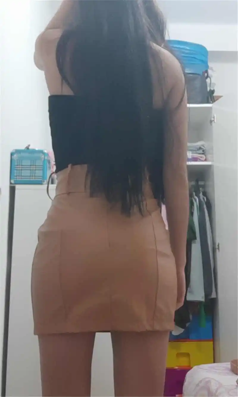 Женская короткая юбка-карандаш из ПУ кожи с высокой талией и поясом | одежда