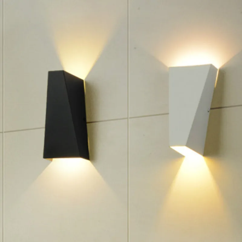 Современная светодиодная настенная лампа светильник в стиле индастриал для