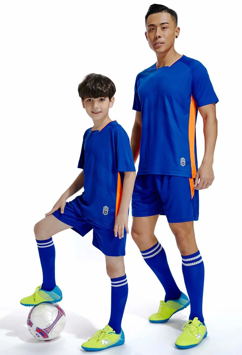 Men Kids Football Jerseys Soccer Uniform Boy Fitness Shirt Gym Shorts Children Running Jogging Suit Training Workout Clothes Set