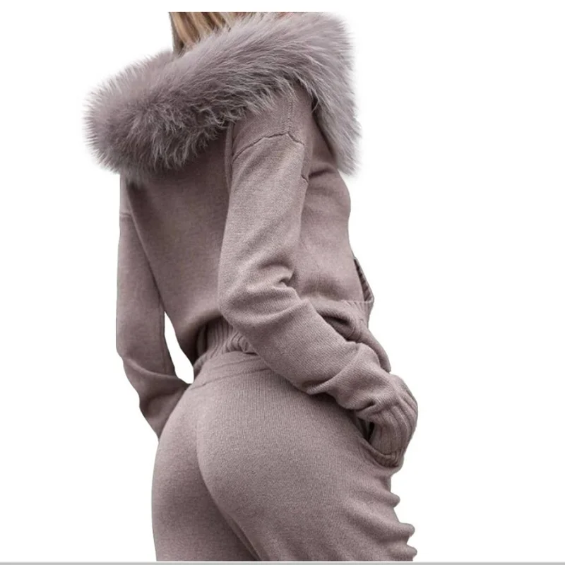 Вязаный костюм с капюшоном и воротником из искусственного меха 2019 Новый женский