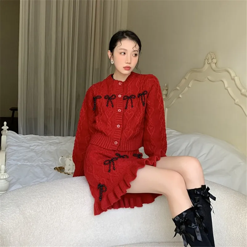 

Fashion New Year Knitted 2 Piece Suits Outfits Red Black Bowknot Cardigan Sweater&High Waist Ruffled Hem Skirt Chic 2pc Sets