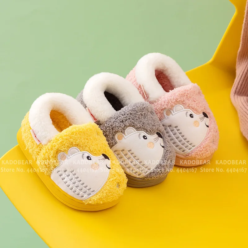 Детские домашние меховые плюшевые тапочки с медведем из мультфильма домашняя