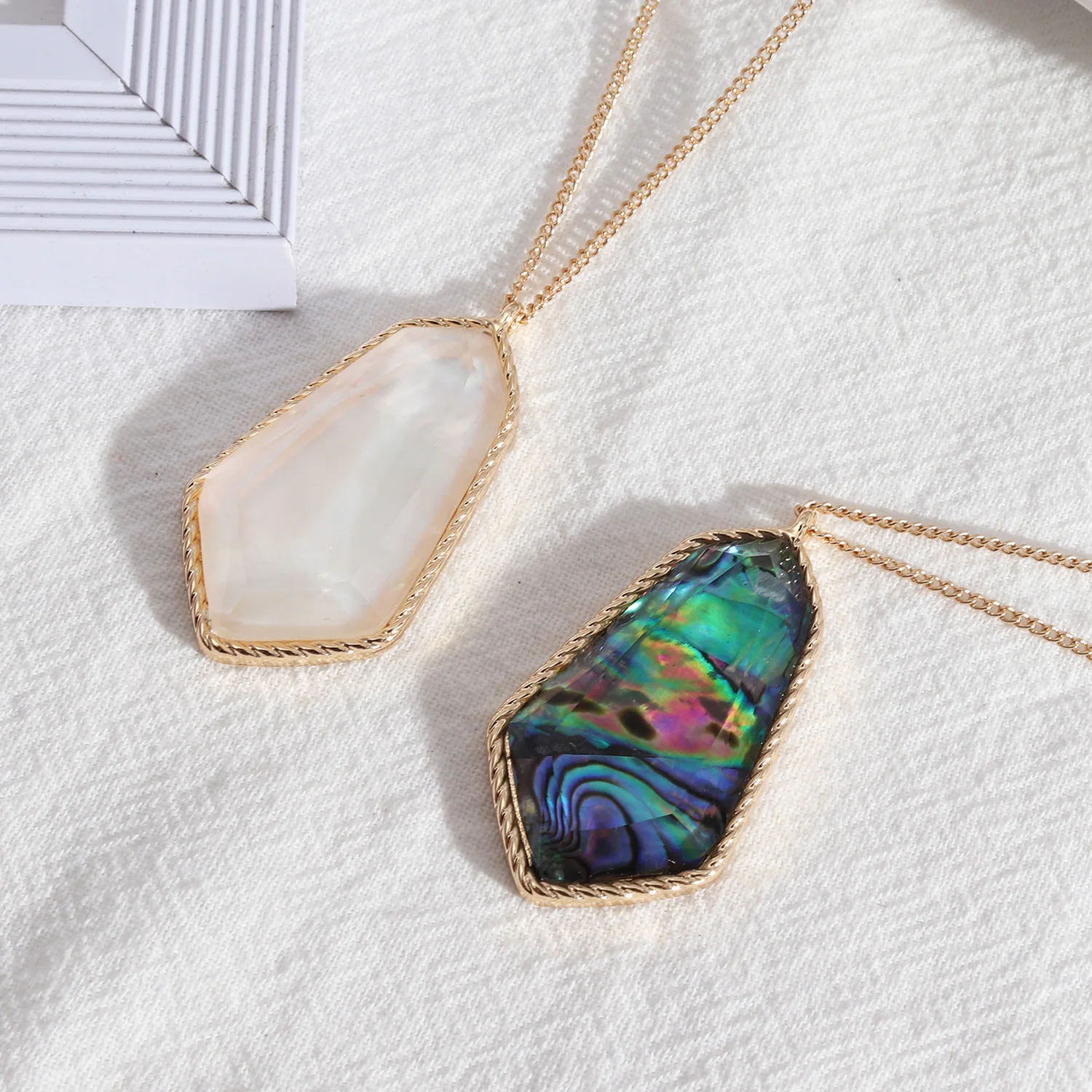 Новинка 2020 стильное модное простое длинное ожерелье из смолы с морскими