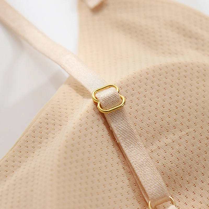 

The New Ice Silk Beautiful Back Sling Vest with Chest Pad All-in-one Sexy Sports Underwear Female Summer Seamless Chest Wrap