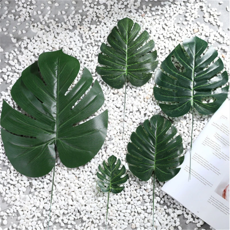 Недорогие Пластиковые цветы искусственные пальмовые листья монстеры зеленые