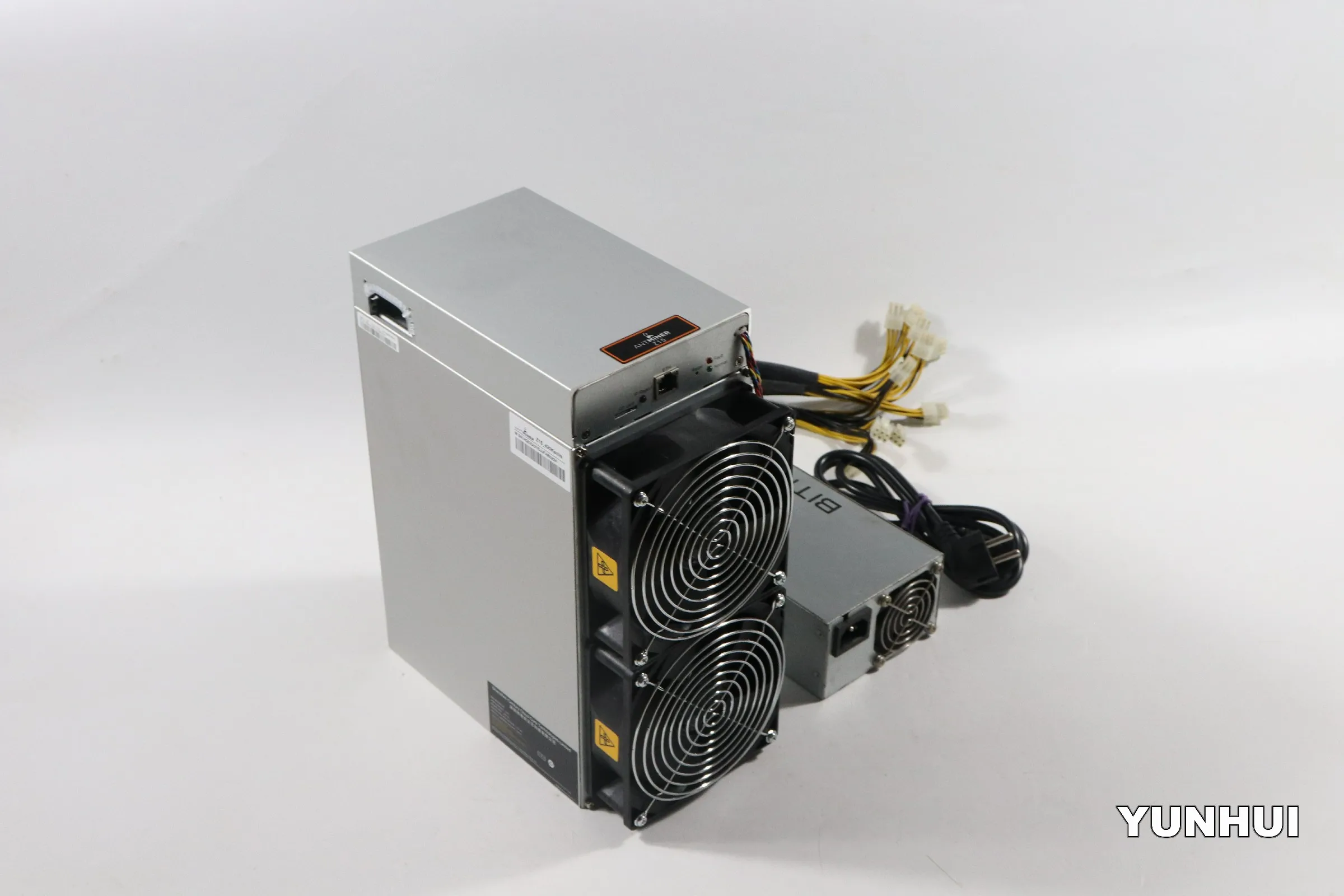 В наличии Новый Antminer Z15 420k Sol/s 1510W с 1800W PSU Equihash Miner лучше чем Z9 Z11 A9 S19 PRO Innosilicon