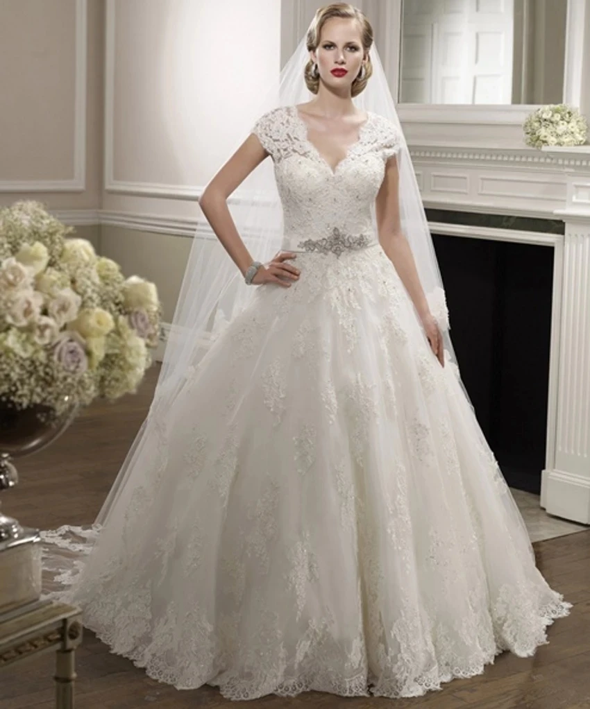 

Vestido de noiva Short Sleeve wedding dresses Beaded Lace bridal Gown V Neck A Line Designer robe de mariage bride dress Elegant