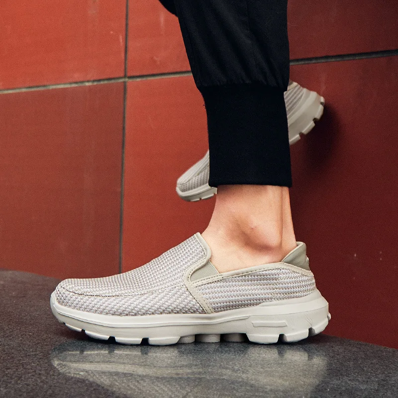 

Лоферы мужские без шнуровки, дышащие, повседневная обувь на плоской подошве, Нескользящие, большие размеры, весна