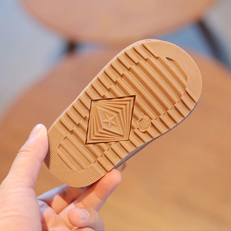 Зимняя распродажа Замшевые младенческие сапоги для снега Обувь малышей Детская