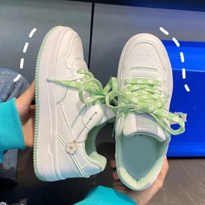 

2021 Autumn Zapatillas Mujer Fashion Flower Decoration Woman Vulcanize Shoes Casual Green Sneakers Comfortable Ladies Footwear