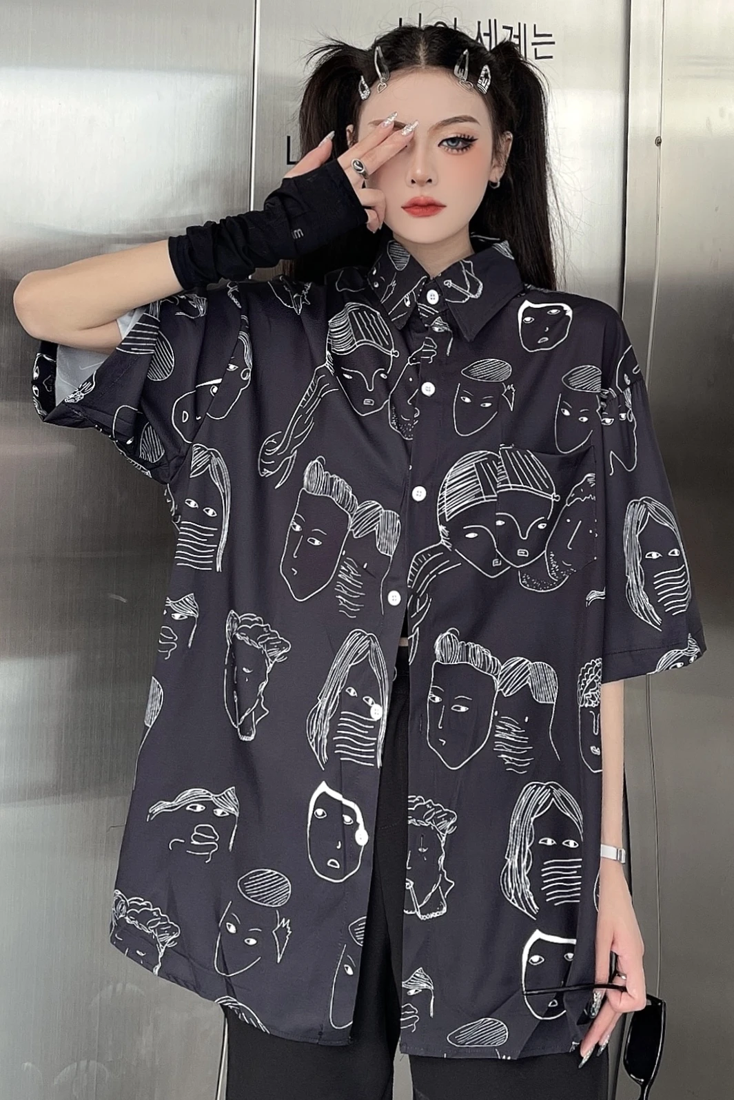 

Shirt T-shirt women's new summer 2021 South Korean version ins strange cartoon printing loose minority short sleeve top fashion