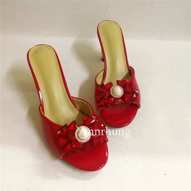 Роскошные туфли без задника из лакированной кожи на высоком каблуке | Обувь