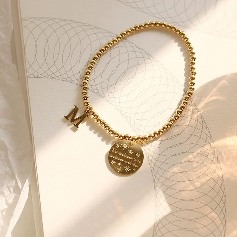 

Word Round M Letter Beads Small Gold Elastic Bracelet Hand Rope Pulseira Feminina Hip Hop Hawaiian Jewelry Designer For Charms