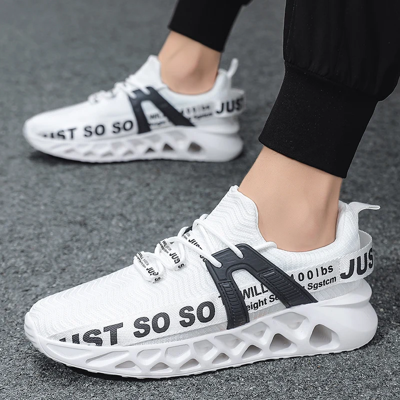 

The New Men's Free Outdoor Jogging Man Jogging Sneakers High Quality Lace Breathable Sneakers Blade