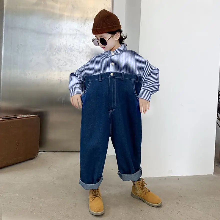 Джинсовый комбинезон в полоску для девочек весна осень 2019 свободные прямые