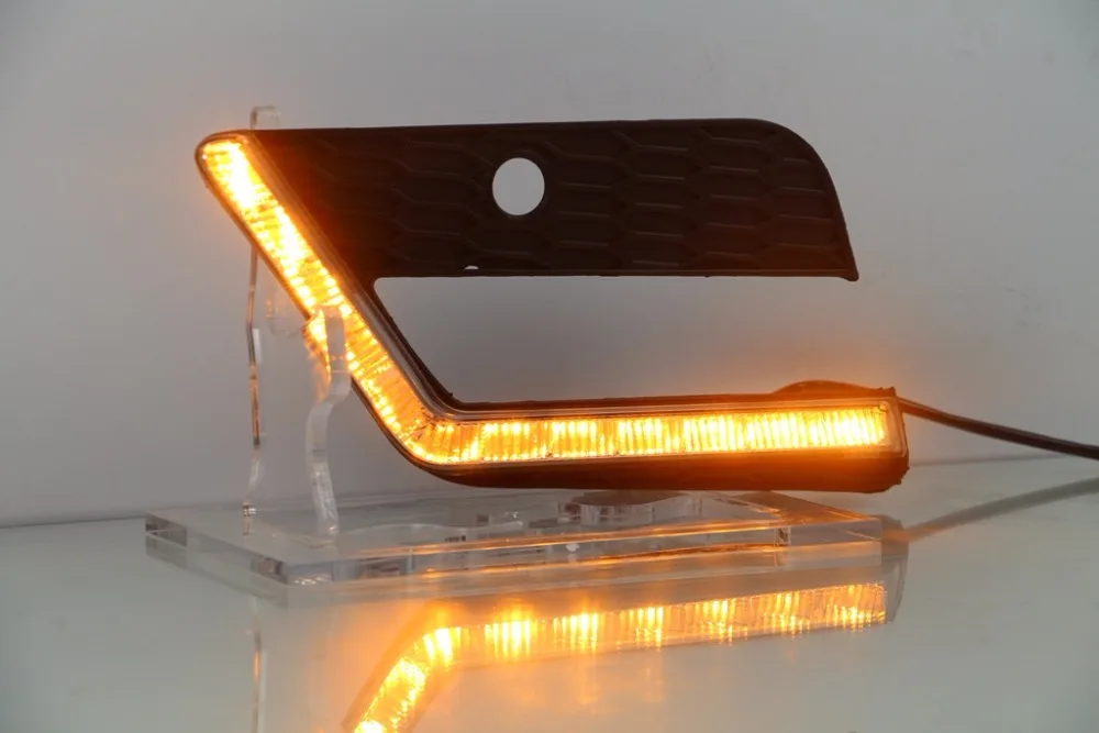 

eOsuns led drl daytime running light for haval H6 coupe 2015-2016 with yellow turn signal and wireless control
