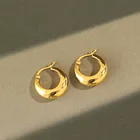 1 пара диаметром. Серьги-кольца 12 мм, из 18-каратного золота 925 пробы