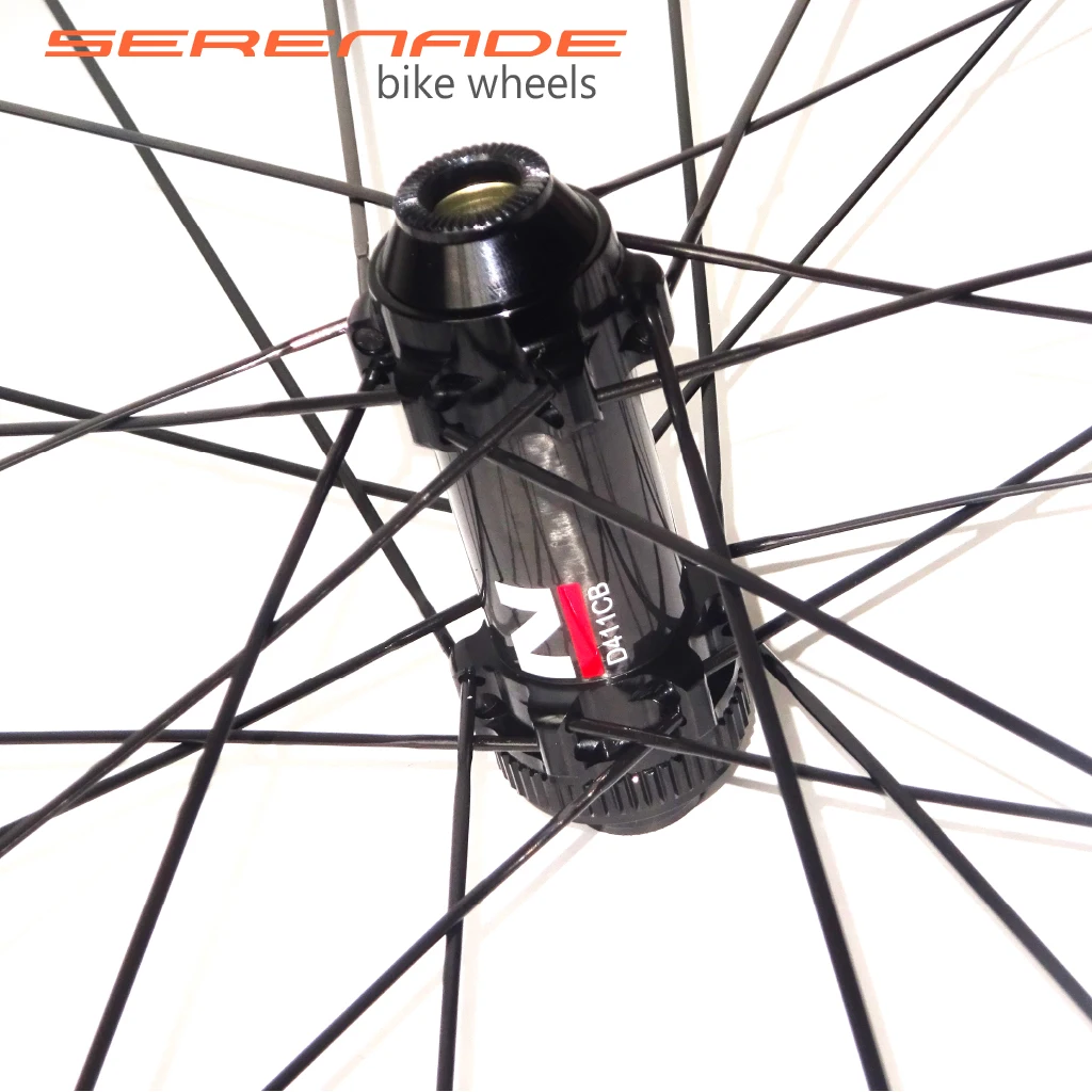 Комплект бескамерных карбоновых колес 1330 gr 38 мм 700c дорожные велосипедные