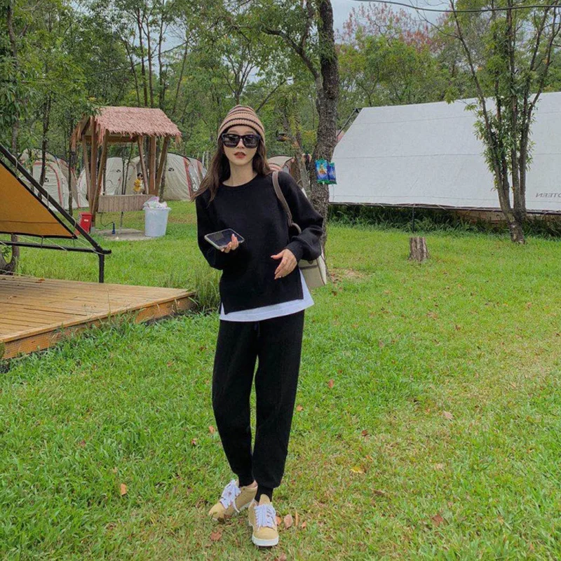 Повседневный Спортивный модный вязаный костюм для женщин 2021 новый стиль в