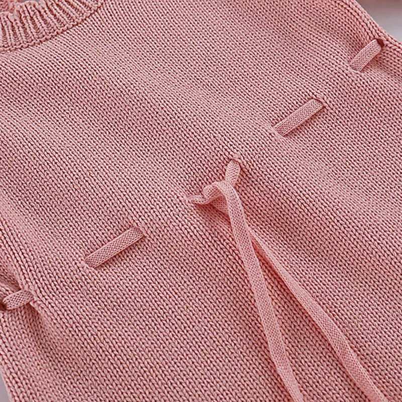 Свитер для маленьких девочек комбинезон с помпонами Зимний вязаный милый