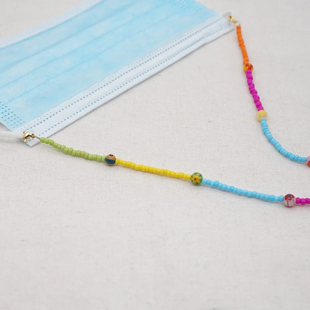Цепочка с нескользящим держателем для маски ожерелье ручной работы цветными