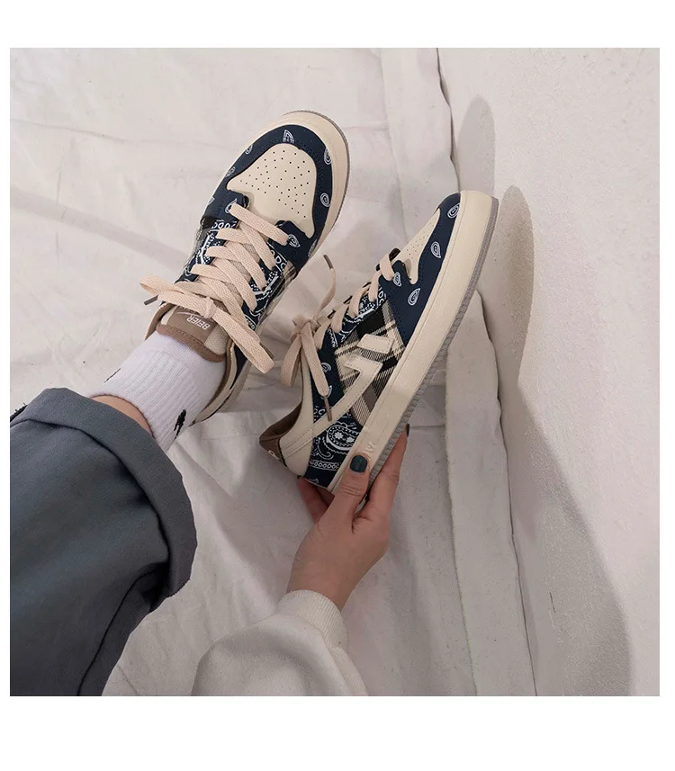 

New canvas shoes women 2021 Korean version of the female student sports shoes Hong Kong style ins ladies casual shoes
