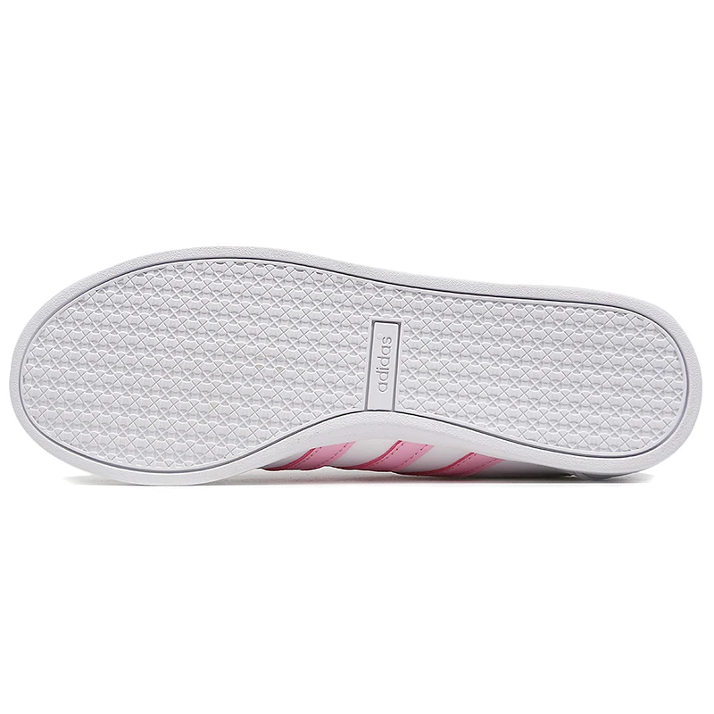 Новое поступление. Оригинальные женские кроссовки для скейтбординга Adidas NEO CONEO QT |