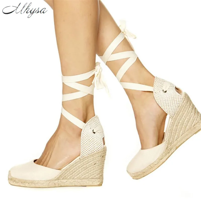 Женские босоножки на танкетке Mhysa разноцветные сандалии гладиаторы с закрытой