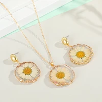 new style daisy sun flower pendant necklace earrings imitation natural stone sweater chain dried flower resin ladies gift