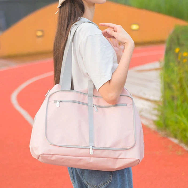 

Fashionable Travel Bag Large Handbag Casual Carry Weekend Bag Multifunctional Lady Luggage Bag