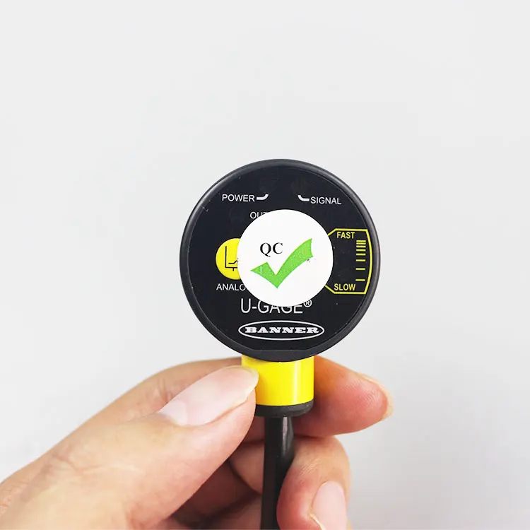 

US Banner BANNER ultrasonic sensor T30UXIC T30UXIA level water level transparent object