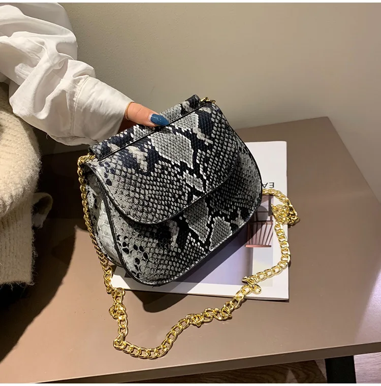 2019 новый корпус с рисунком ящерицы маленькая квадратная сумка цепочкой socialite wind