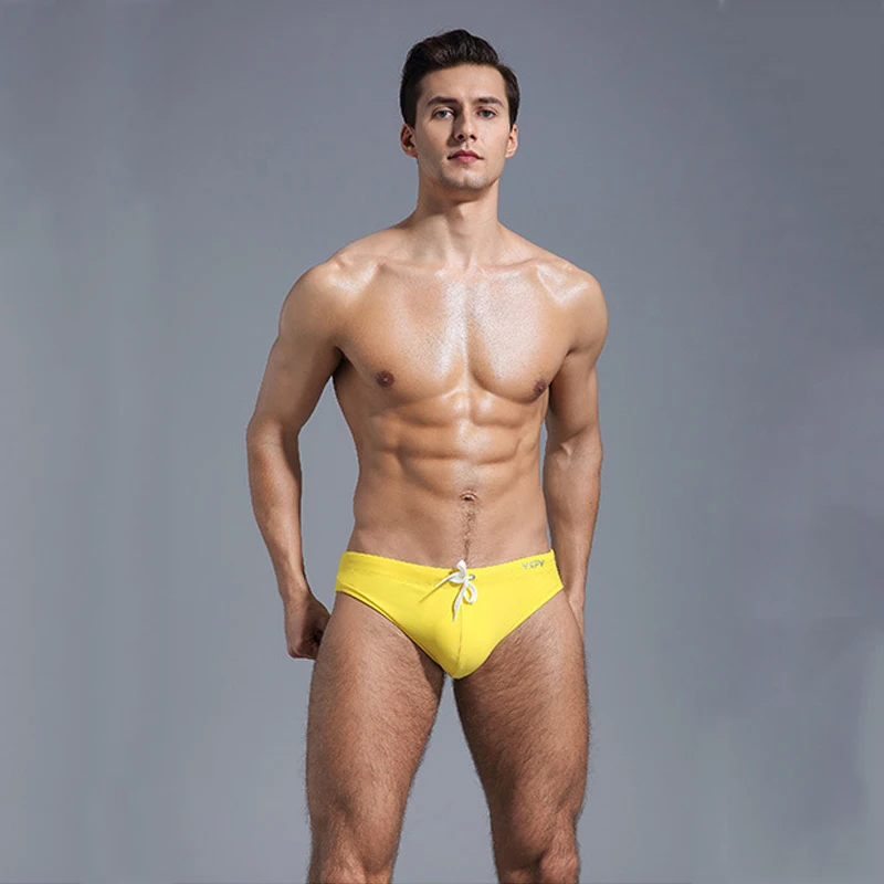 Однотонные черные белые синие красные желтые купальники мужские купальные