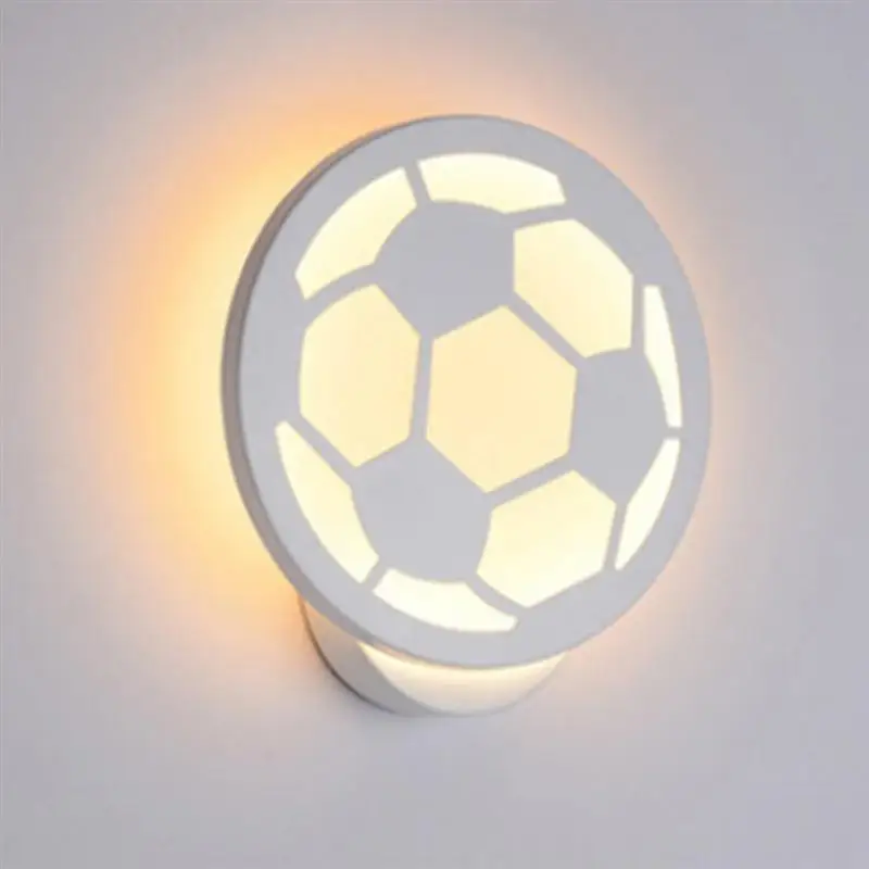 Светодиодный настенный светильник в форме футбольного мяча 12 Вт акриловый