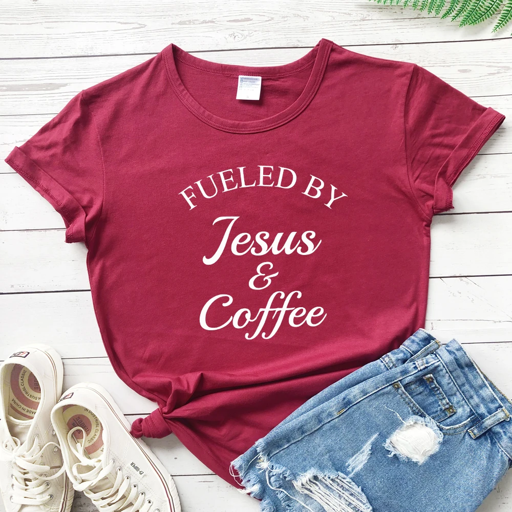 burgundy-white text Fueled By Jesus& coffee Футболка женская Религиозная Христианская графическая Футболка Топ модная женская Мотивационная Библейская стих церковная футболка - Цвет: burgundy-white text