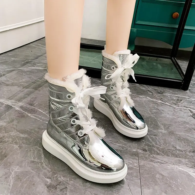 

DLEK Glazed Leather Ankle Boots Female Lace-up Plush Creative Trendy Shoes Flat Round Toe Silver Non-slip Winter Thermal Boots
