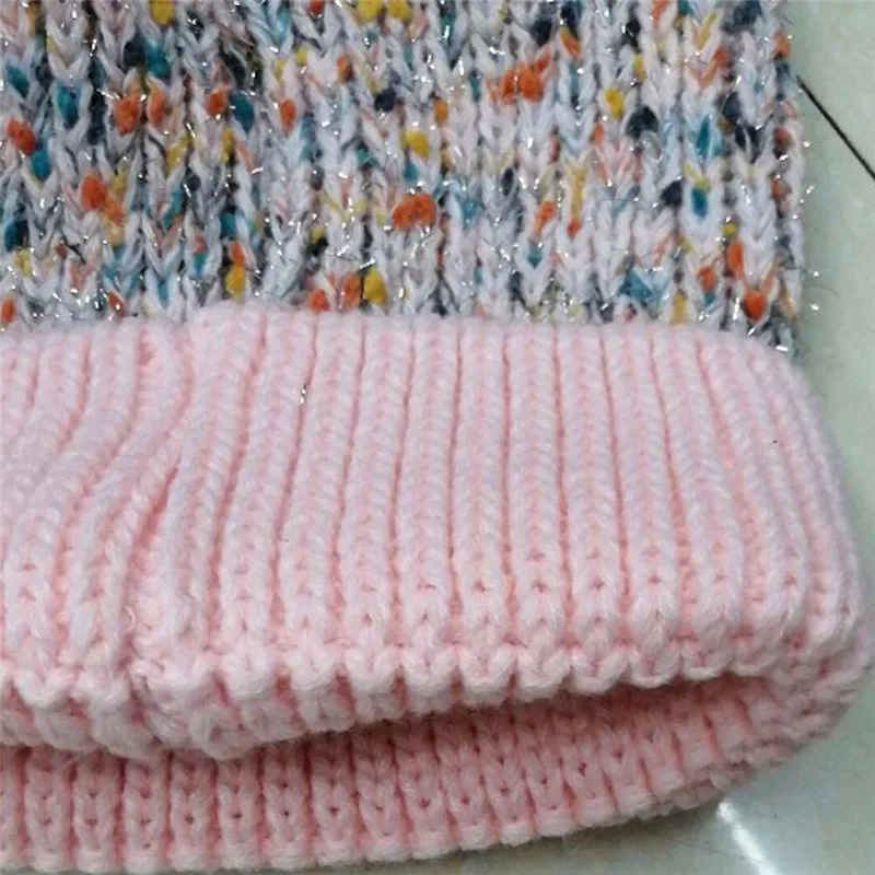 Женская зимняя шапочка вязаная крючком теплая большая шапка из лисьего меха с